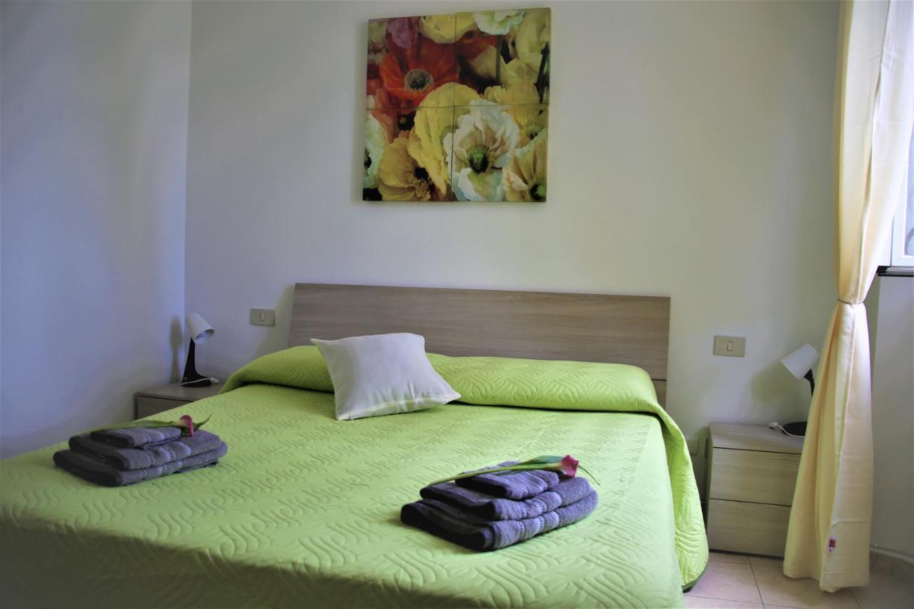 Home & Breakfast La Madonnina 013136-Cni-00001 Lurago D'Erba Экстерьер фото